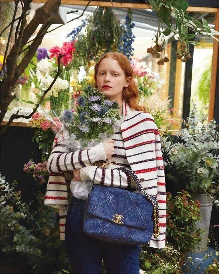 Tee 这4种牛仔单品，春天穿最合适，好看又时髦