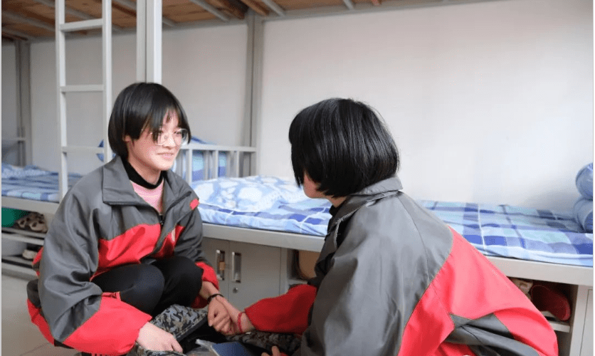 衡水市武强中学师生为美好明天勠力前行