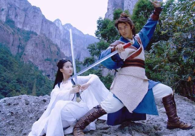 角色|同样演小龙女，把陈玉莲、李若彤和刘亦菲放一起看，差别就出来了