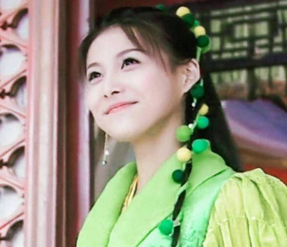 女神以前的古装造型有多美，白飞飞的廉价发饰，都能美得惊心动魄！