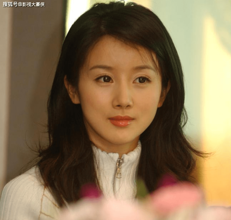 脸部被美容院毁掉的明星，娄艺潇秒变僵尸脸，张檬因整容葬送大好前途
