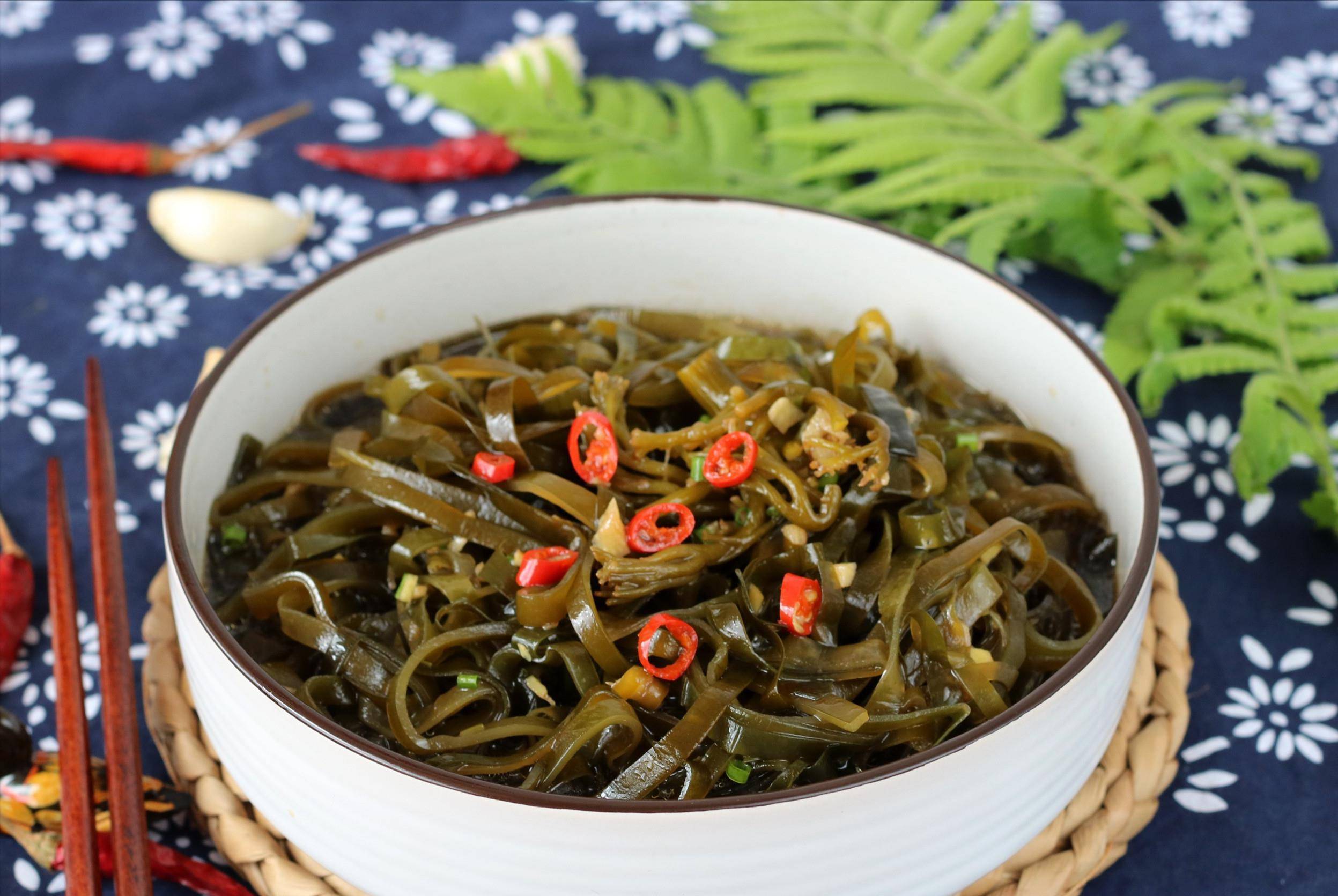 原创海带最有滋味的吃法香辣开胃还能减少钙流失