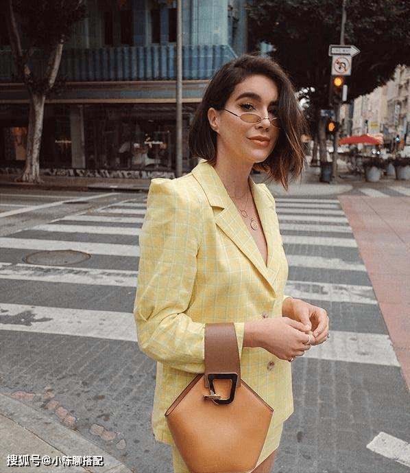 高明度 黄黑皮怎么摆脱土气感?这3个思路让你快速找到自己的风格