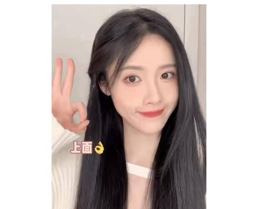 发型2022不要再披头散发了！这几款春季发型又美又显脸小！