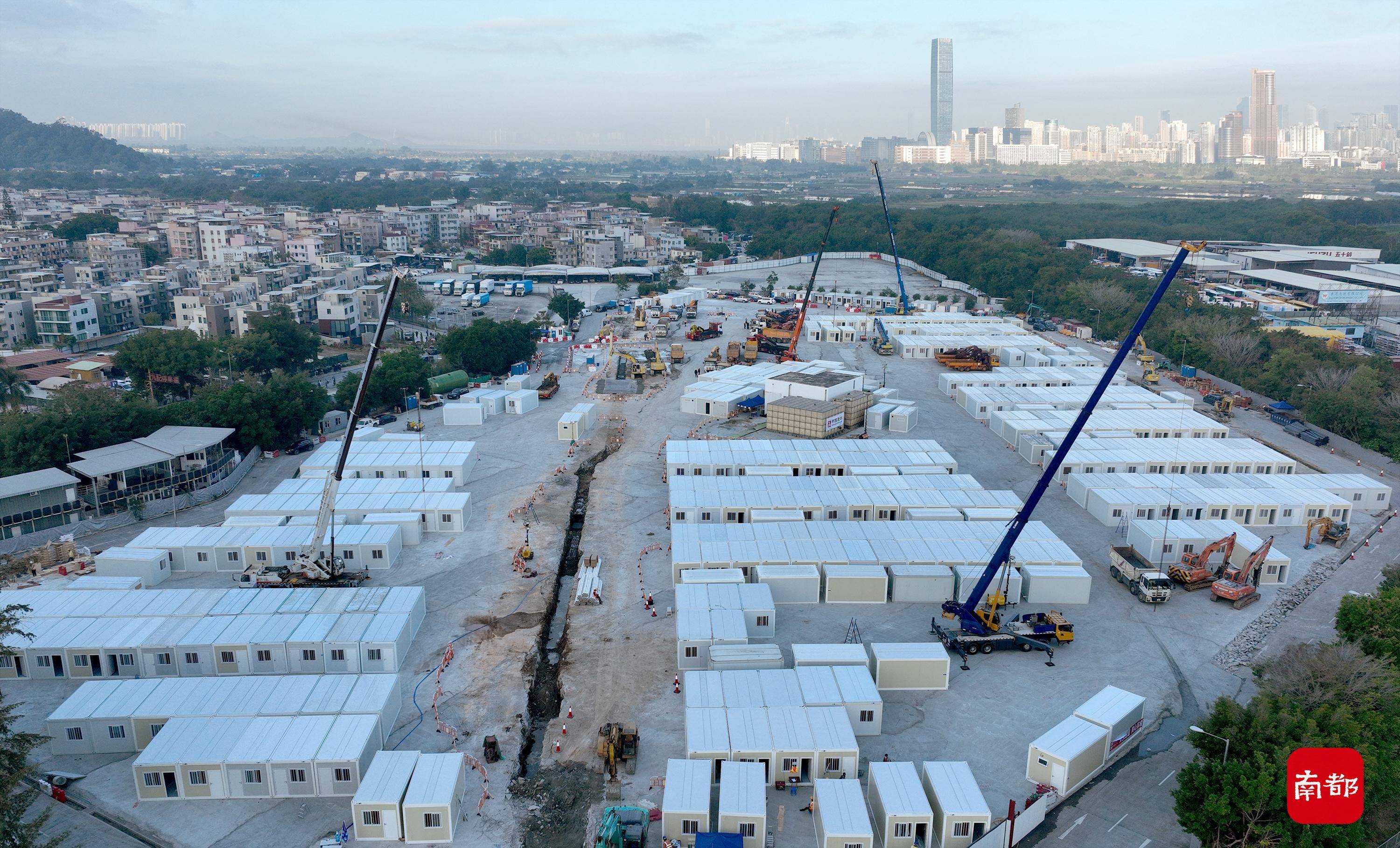 组图香港前新田购物城方舱医院建设全景纪录