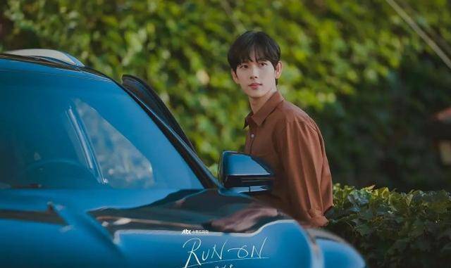 梦想|开年最甜韩剧!一集爆笑两集接吻,从头苏到尾、少女心爆棚!