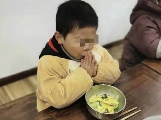 素食|全素食≠更健康，别让孩子总被馋哭了！