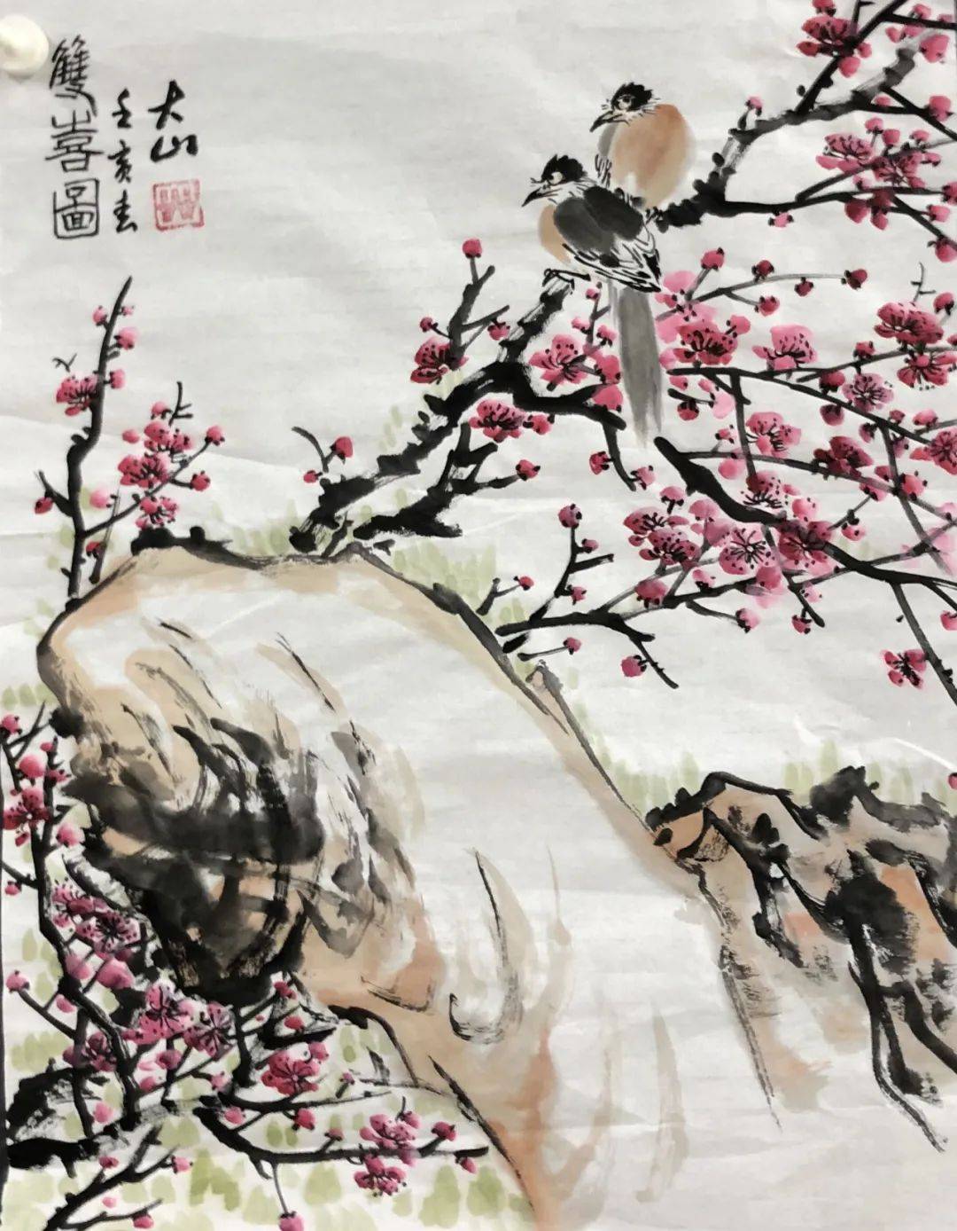 段莲军画家笔下生机勃发的花卉,灵动的鸟雀,鲜亮的色彩,往往都能吸引