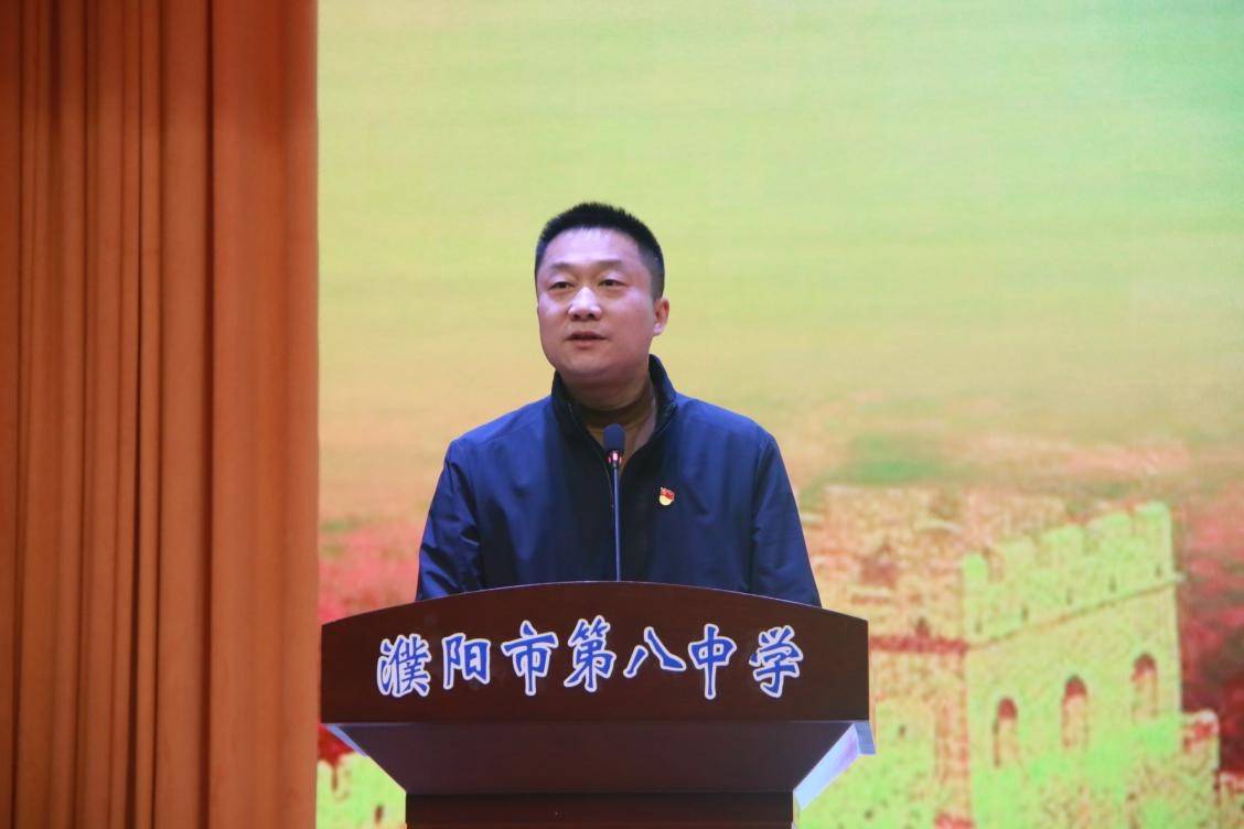 阳春三月风和暖雷锋精神星火传濮阳市第八中学举行学雷锋月教育启动