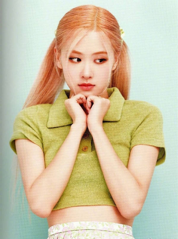 blackpink全员复古造型既优雅又俏皮美得让人无法抵抗