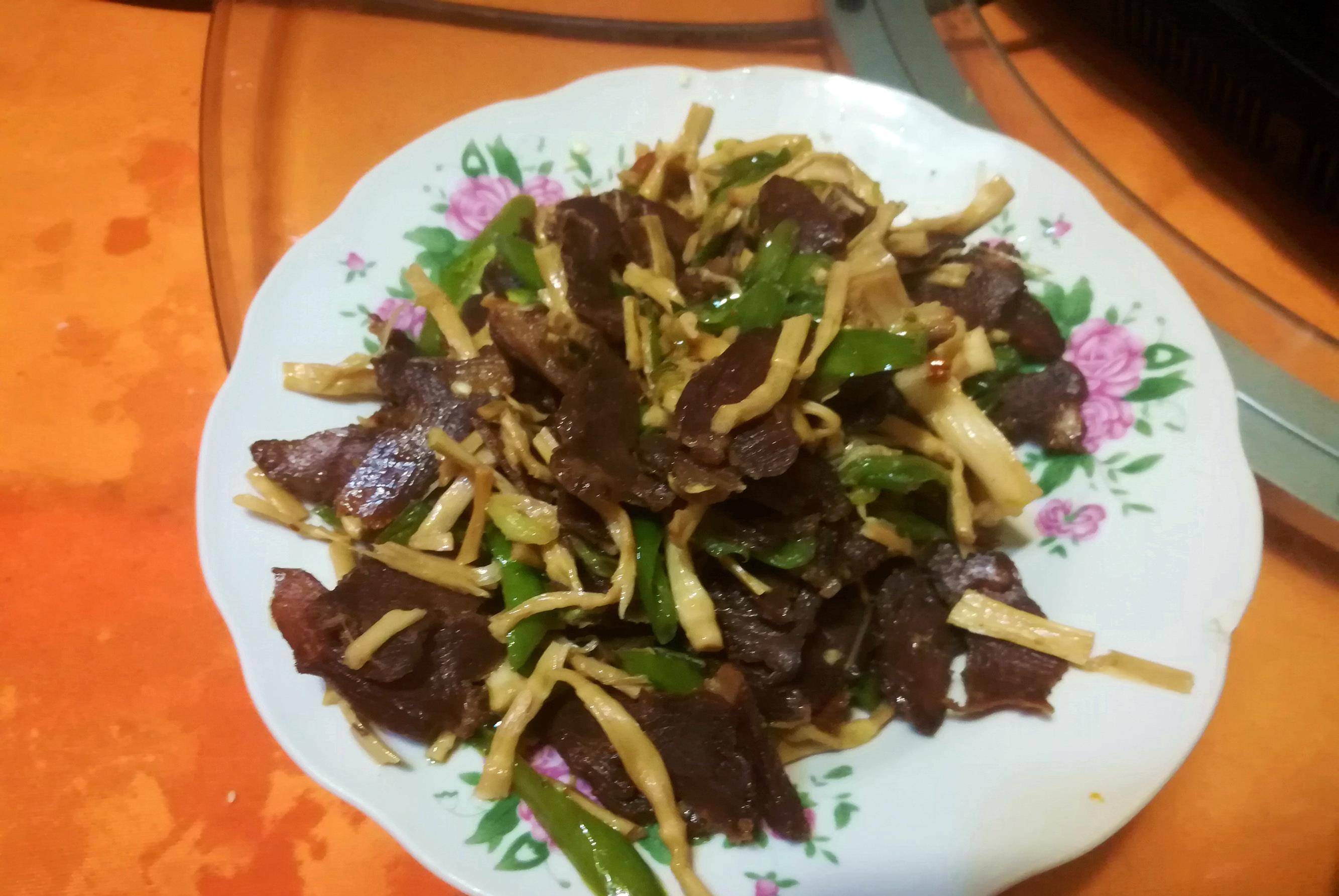 如何炒牛肉干 c57662e61ba54257a766dff63fb113ad.jpeg