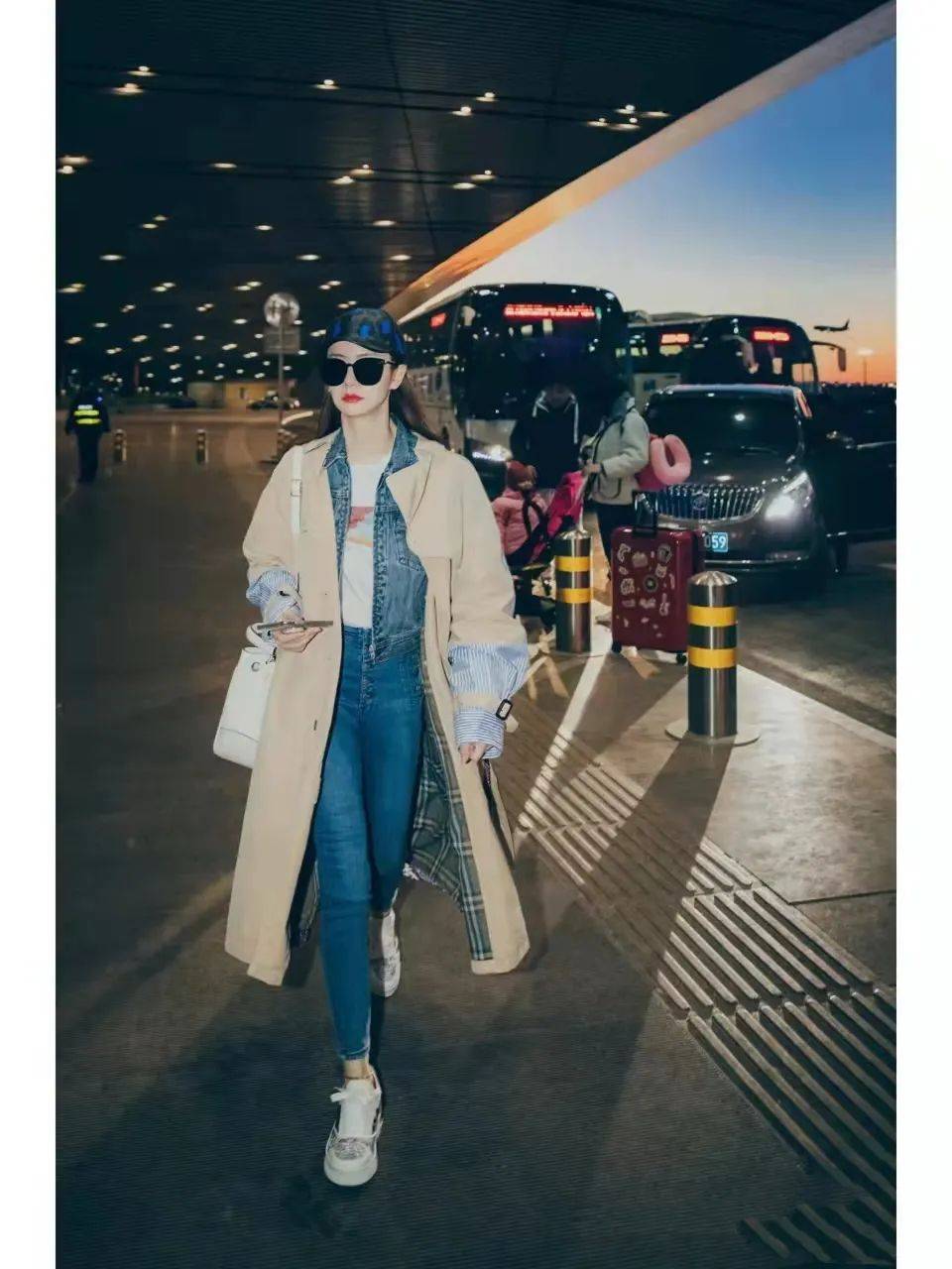 卫衣 避坑指南：叠穿的5种正确打开方式，高级时髦又舒适