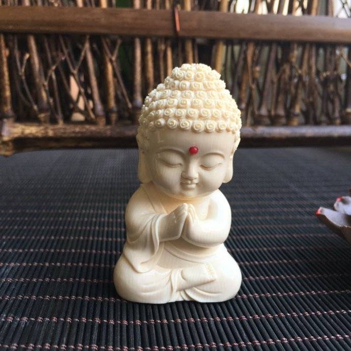 未来道路一帆风顺～白色黄金,打造"立体守护佛"如果在某宝搜佛像雕件