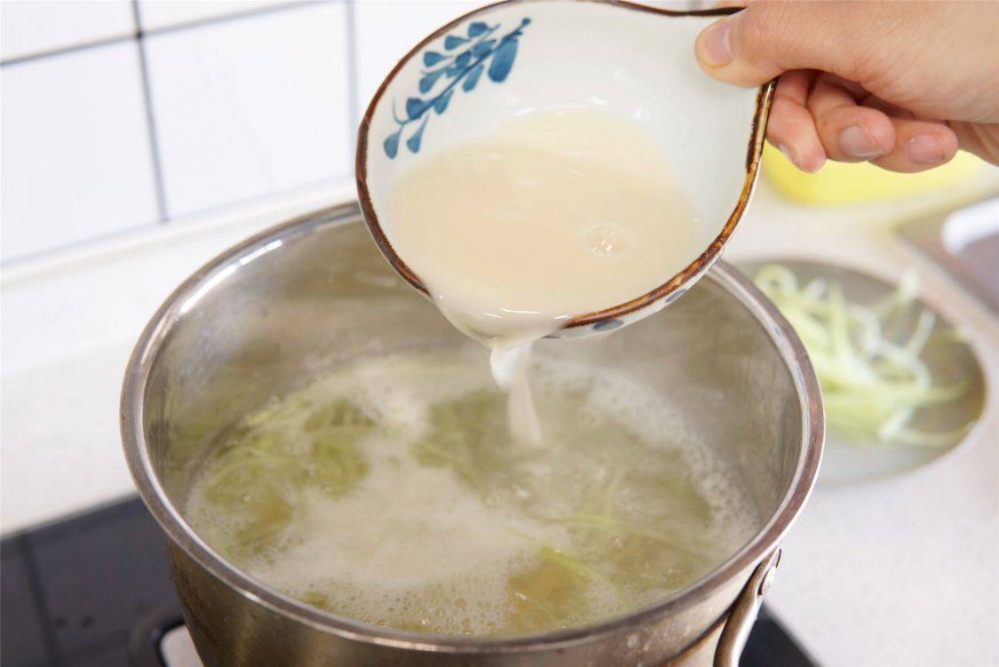 食谱|女神节到了,建议女人:多吃“3谷6菜”,少吃保健品,面色如桃花