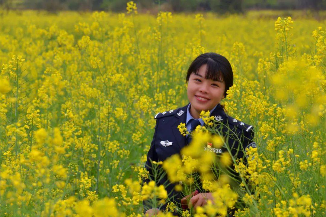 警花上线今天最美是你