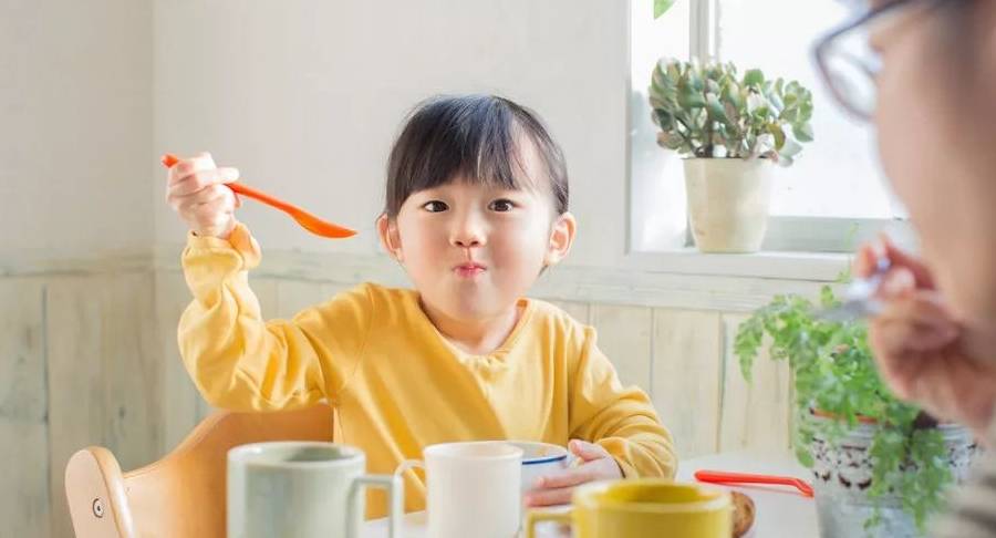 免疫力|这几种早餐很伤身，吃一次等于吃8次泡面，孩子再喜欢也别给娃吃