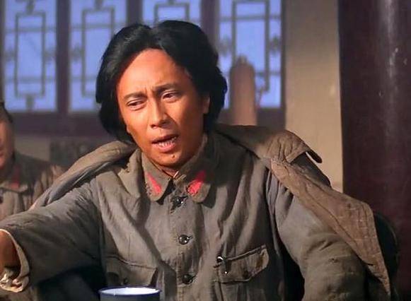 《大决战》中的唐国强悄然发生变化,越来越不合适再演中青年伟人_形象