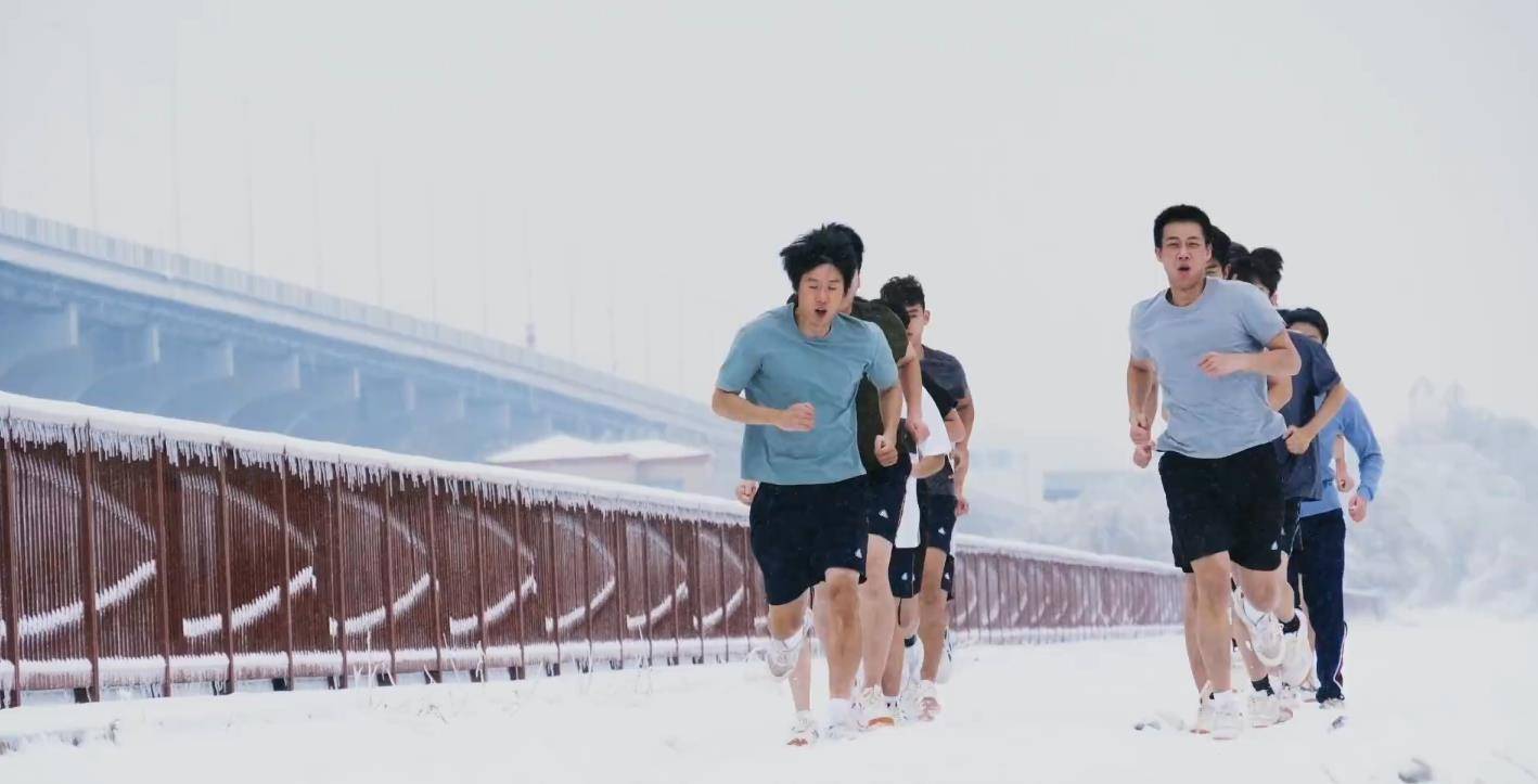 超越|央视开年大剧《超越》今晚开播,演员阵容强大,8位配角值得期待!