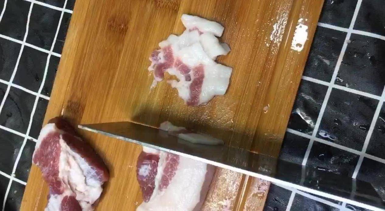 豆豉|辣椒炒肉,干煸是“精髓”,风味独特,米饭的完美搭档