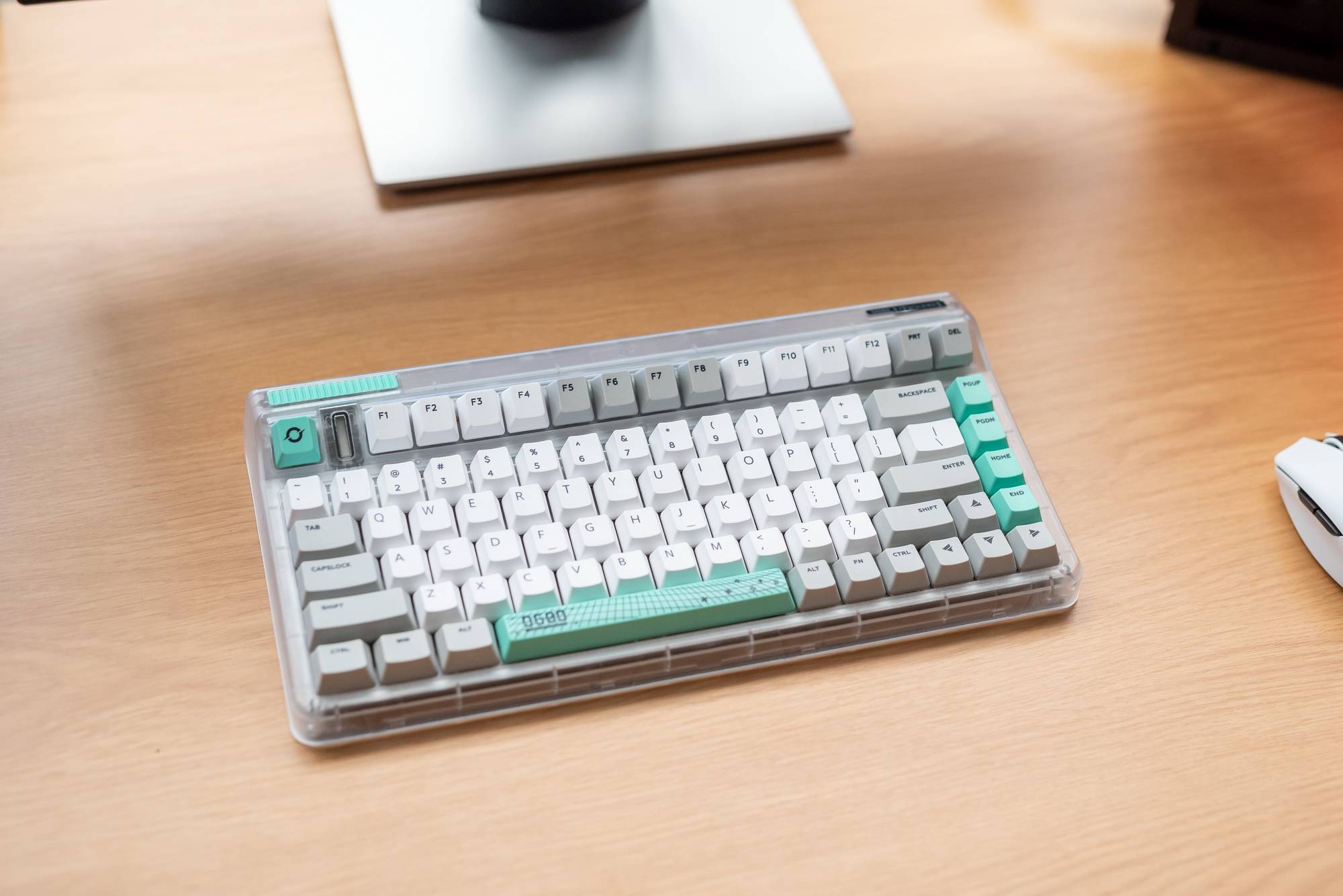 网红款桌面itx小钢炮ssupdmeshlicious