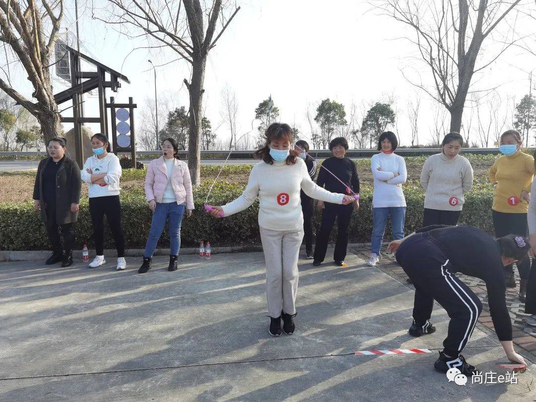 凝心聚力共綻芳華鹽城市鹽都區尚莊鎮舉辦慶祝三八婦女節趣味運動會