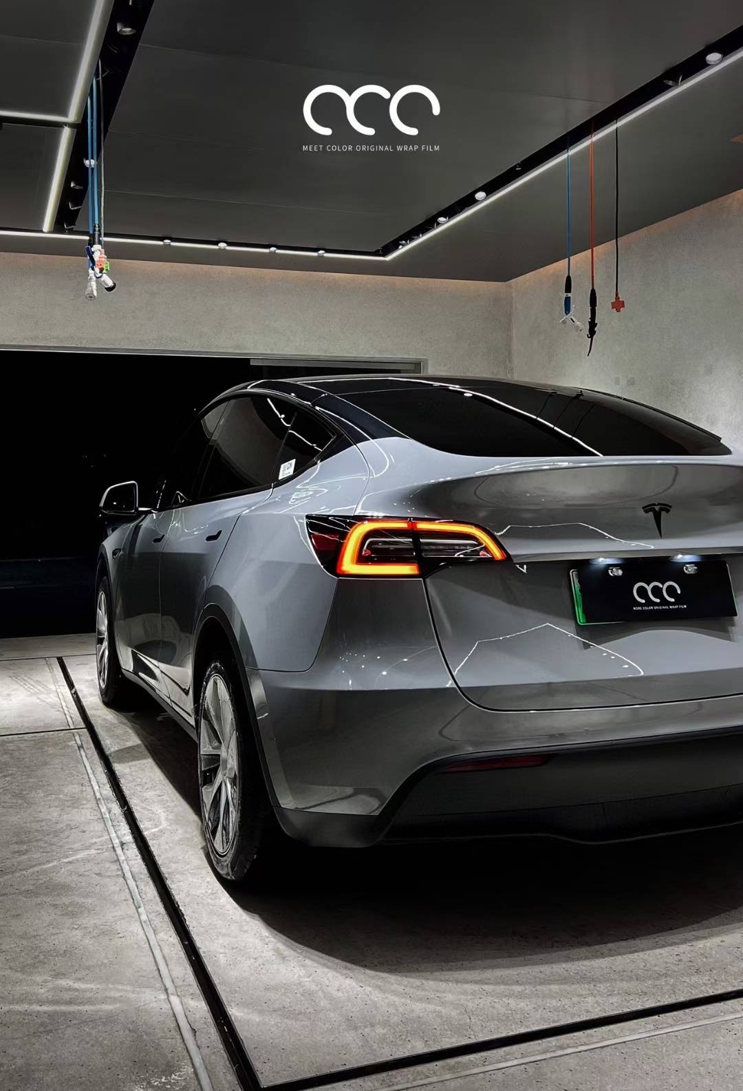 特斯拉model y全车漫彩改色膜超亮pet纳多灰_nando_gray_bright