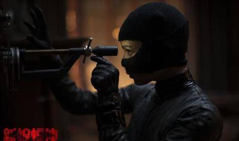 身份|《新蝙蝠侠》曝“成为猫女”特辑 挖掘内心力量令猫女更真实