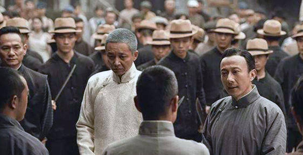 武冈境内的红帮有双钟,双圣,大林,锦宝4个山堂,帮众达15000多人,主要