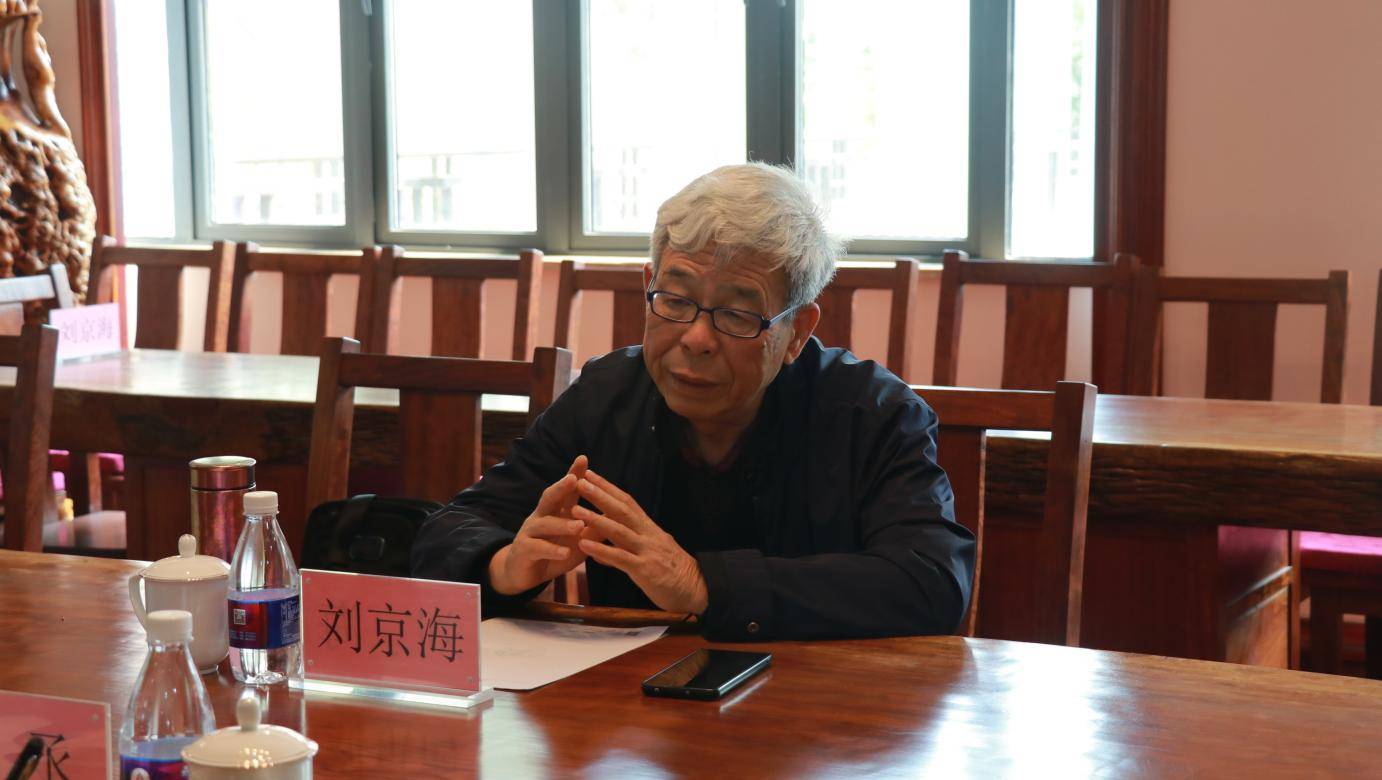 面向未来,培养"砺新学子"_发展_教学_刘京海