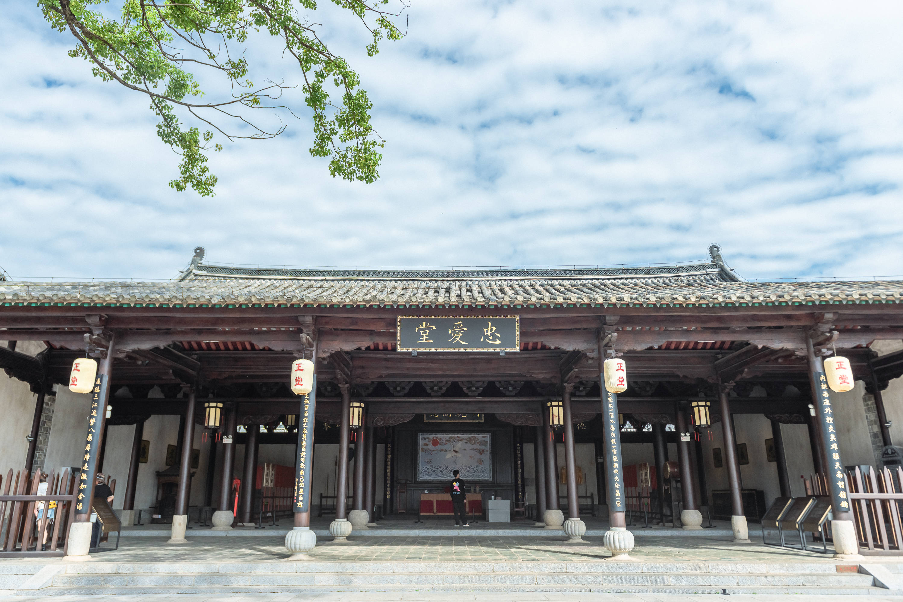 临安府署就像是一部厚厚的吏治书把整个建水在明清时期的生活生产方式