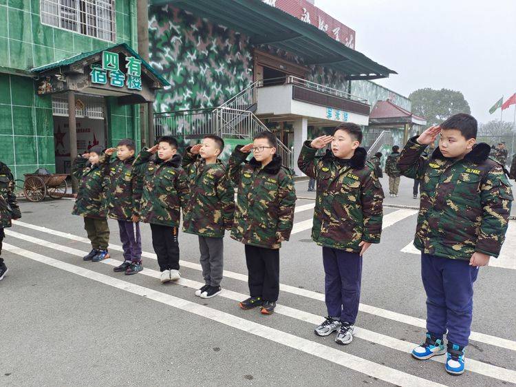 跨立|小战士精彩蜕变,尽显飒爽英姿