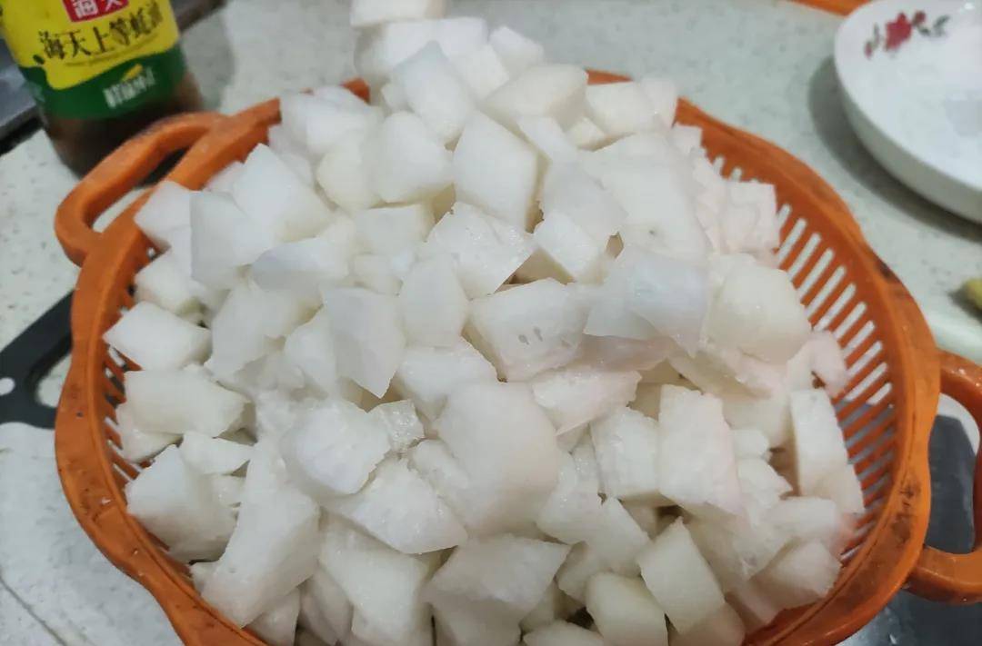 冬季食材图片 745d979c3aae4c41b37c54ee93f5848a.jpeg