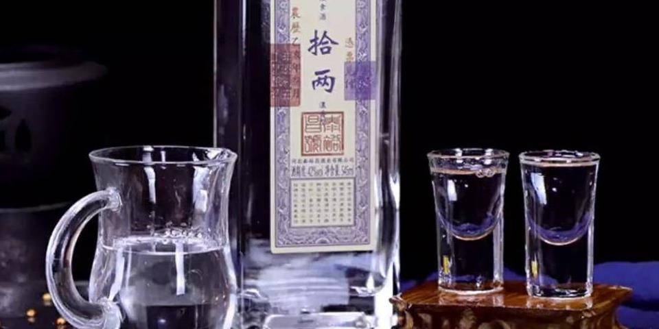 谷物|这4种白酒，别看包装简陋名气不大，廉价被人嫌弃，实则是纯粮酒