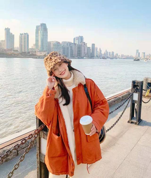 发型90斤的身材，120斤的脸，如何解救？关键还是要看发型和衣服穿搭