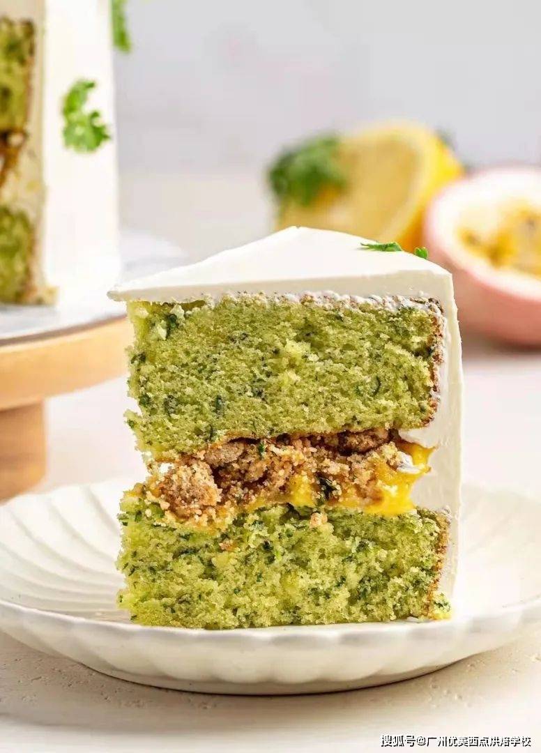 原创苦瓜柠檬茶香菜蛋糕这些中西混搭产品你吃过吗