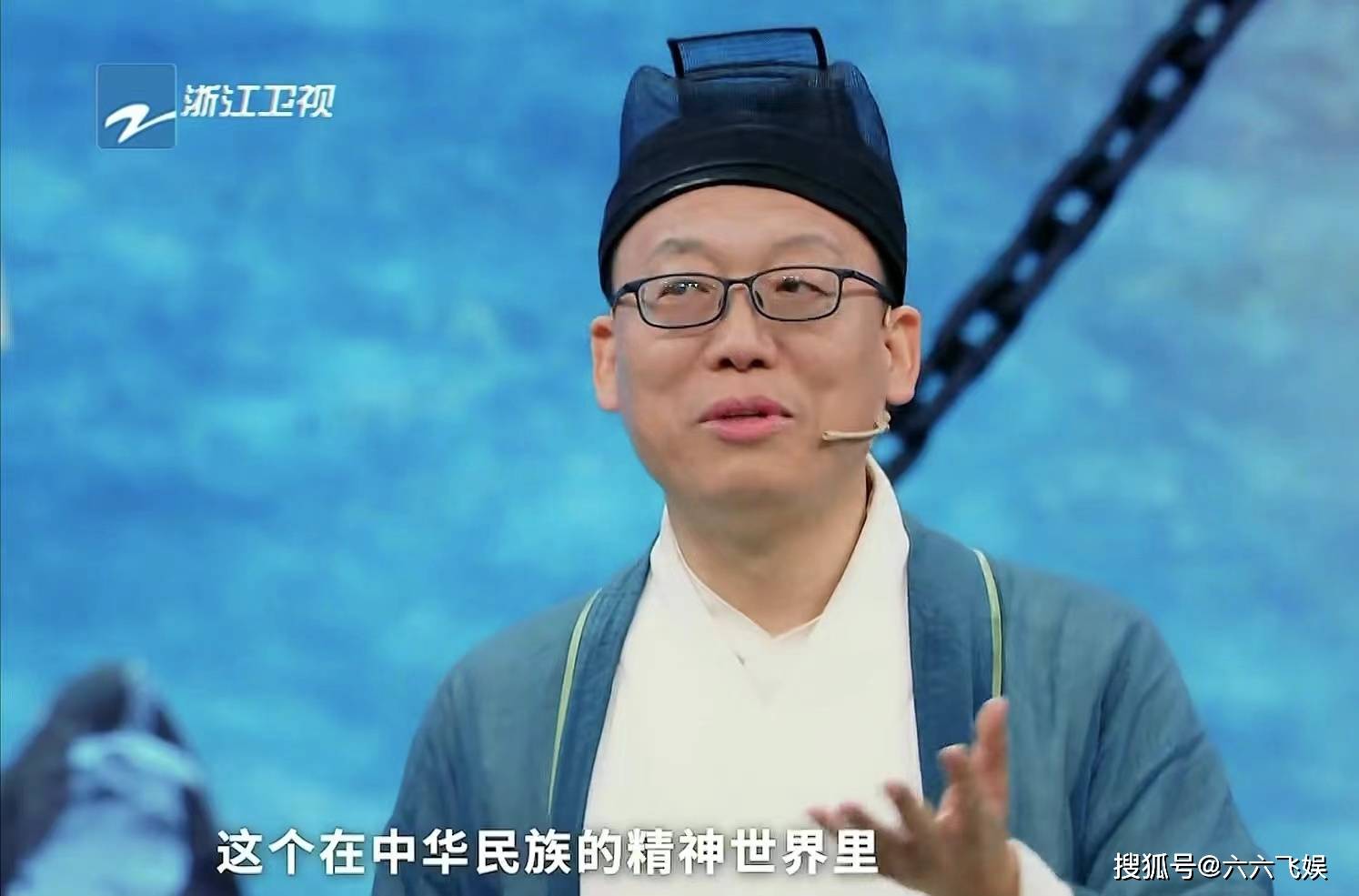 贾玲|贾玲徒手劈17块木板，关晓彤淋水，《王牌7》撕掉了明星的光环