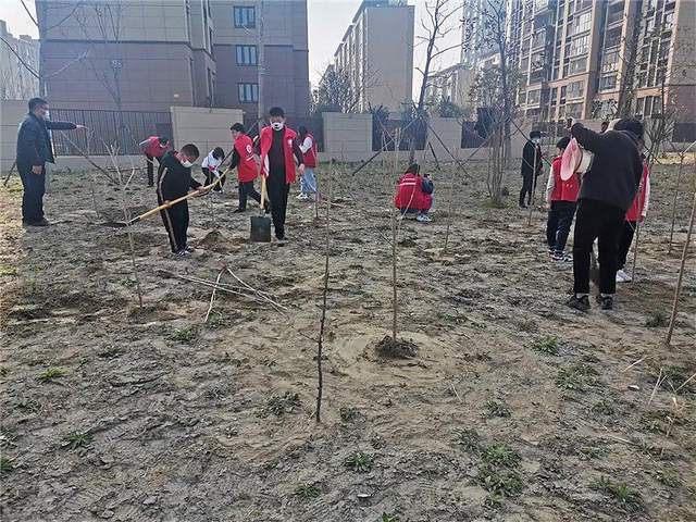 綠水青山帶笑顏 植此青綠添