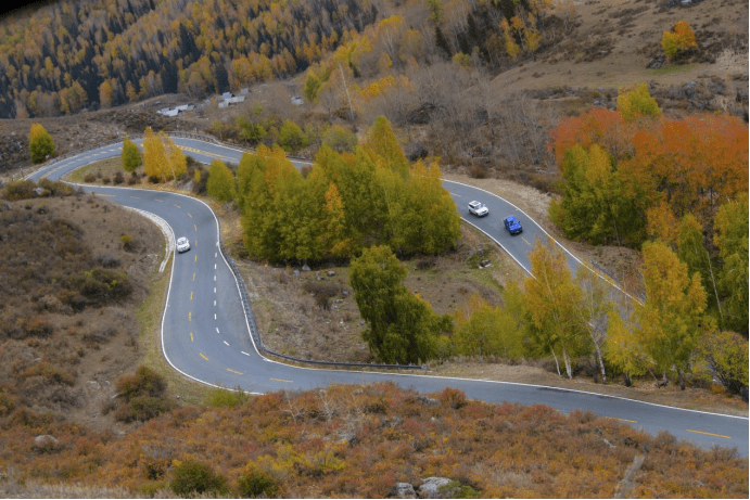 饶力明图文世界里的北疆秋韵