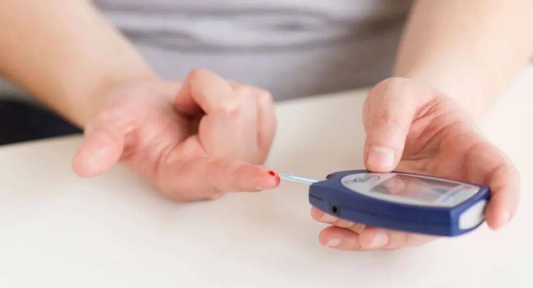 控制|罹患糖尿病，选对调理方式很重要，这4个陷阱，需避开