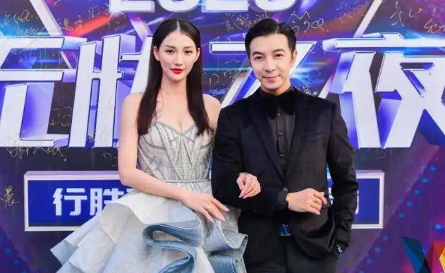 大狼狗夫妇凭收租走红带货却被官方打假网友真有钱吗