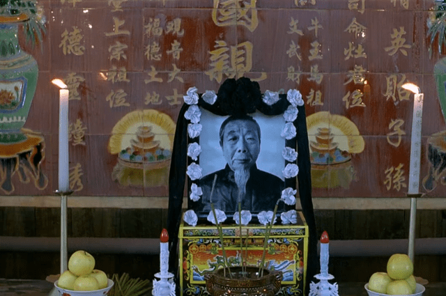 尸体|《落叶归根》14年,主角退隐江湖,十配角有人去世有人正当红!!