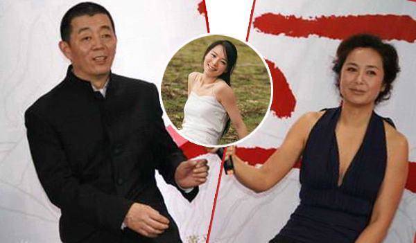 因为|他48岁转行做导演，娶蒋雯丽为妻，自诩张艺谋离不开他！