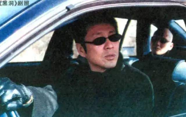 角色|同样演“黑社会大哥”，把王志文和陈道明放在一起看，差别出来了