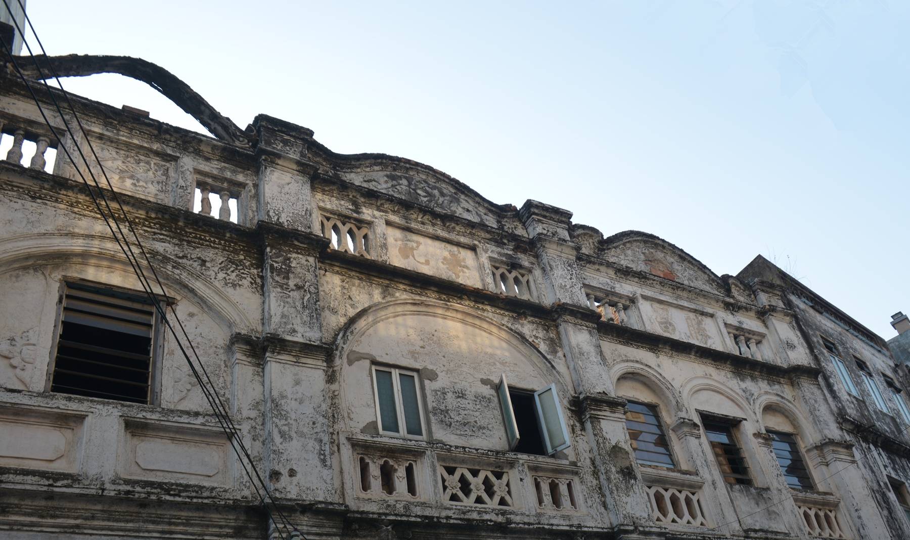 曾是广东四大名镇之一,现渐被人遗忘,骑楼老街值得一游_历史_安峤