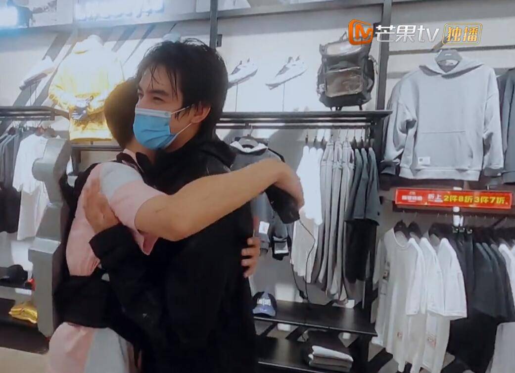 威龙|齐思钧已清醒,宋威龙却依然较真,《牛哥》的目的终究没有达到??