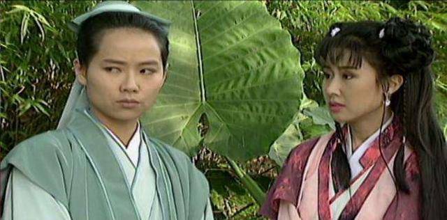 许仕林的爱情碧莲只是一个旁观者