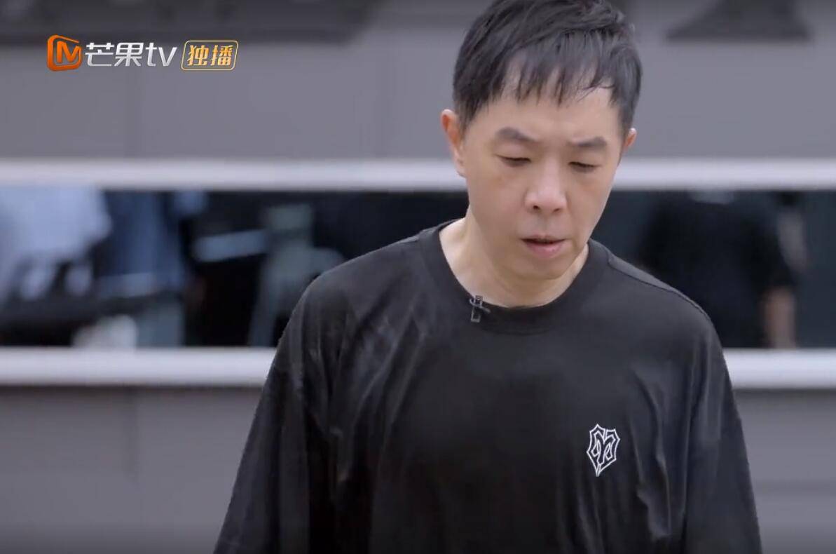 布里奇特|同样挑战唱跳，刘聪让人尴尬，热狗让人惊喜，但都未达到观众预期！！