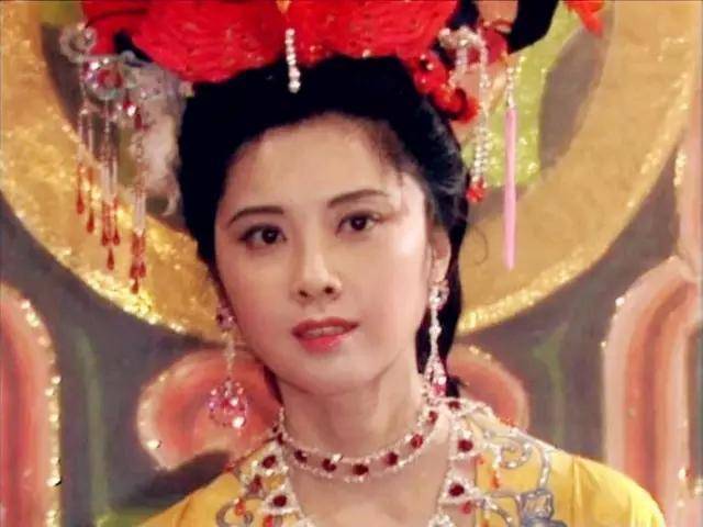 杨春霞|导演杨洁的一个决定，为何让“白骨精”杨春霞至死都不原谅她？！