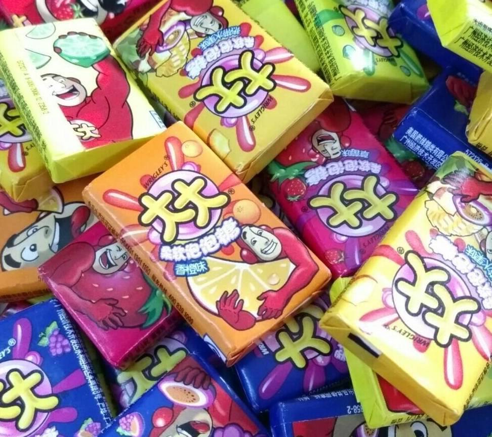 泡泡糖|90后童年吃的4种零食，5毛钱就能买，我赌10袋辣条，吃过的要奔三