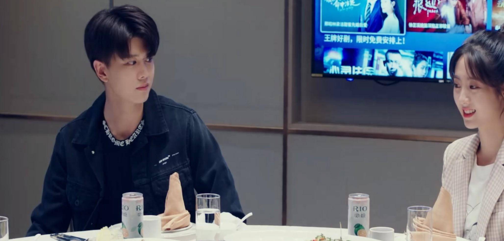 乌鸦|邢菲x任嘉伦:是你吗?哥哥